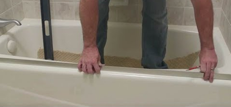 Sliding Shower Door Repair in Madera